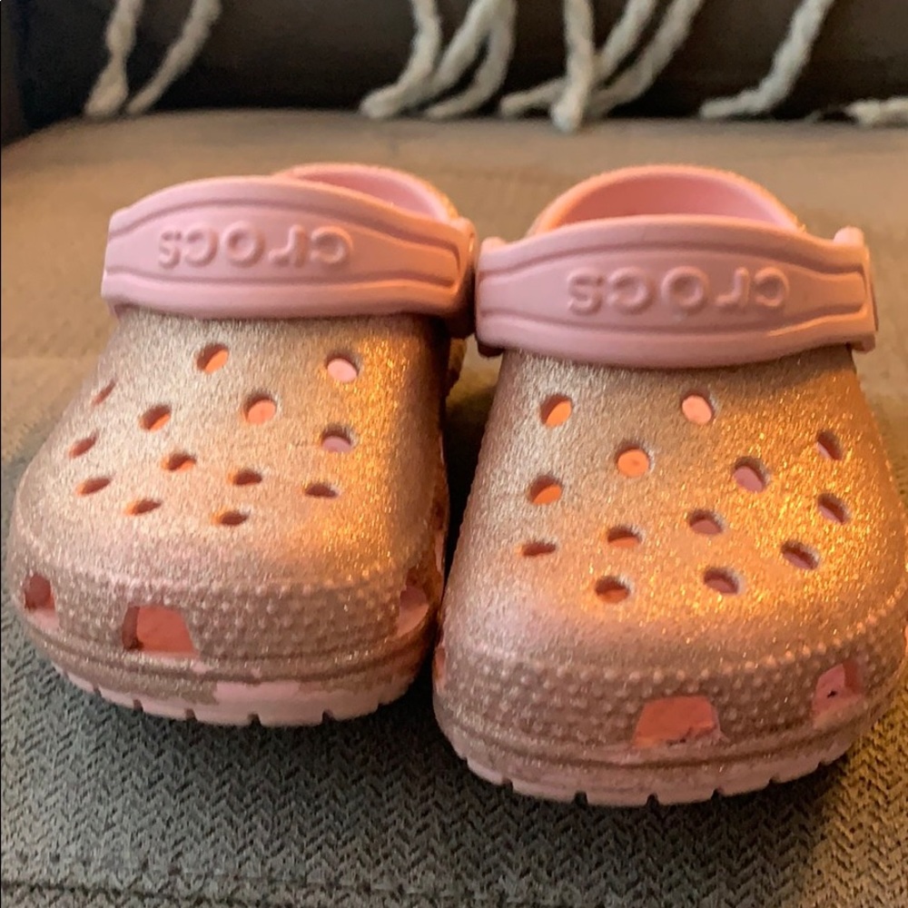 Girls pink sparkly crocs